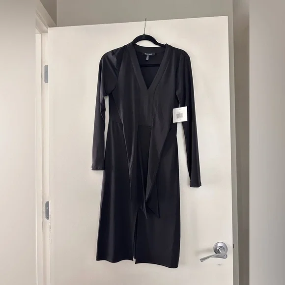 NWT Tie Waist Long Sleeve Matte Jersey Dress SIZE S - Picture 6 of 7